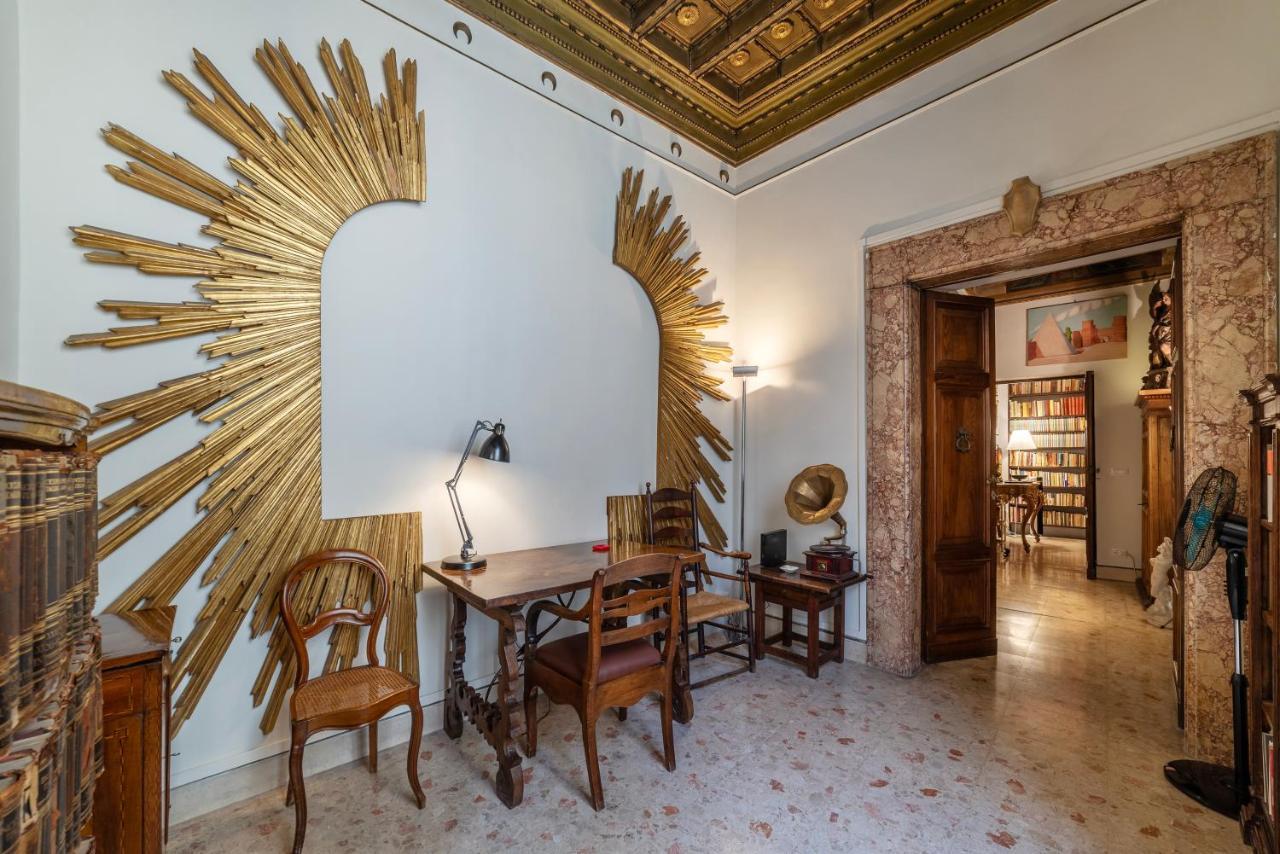 Pantheon Apartment - L'Angolo Nascosto Dei Quadri Rom Exterior foto